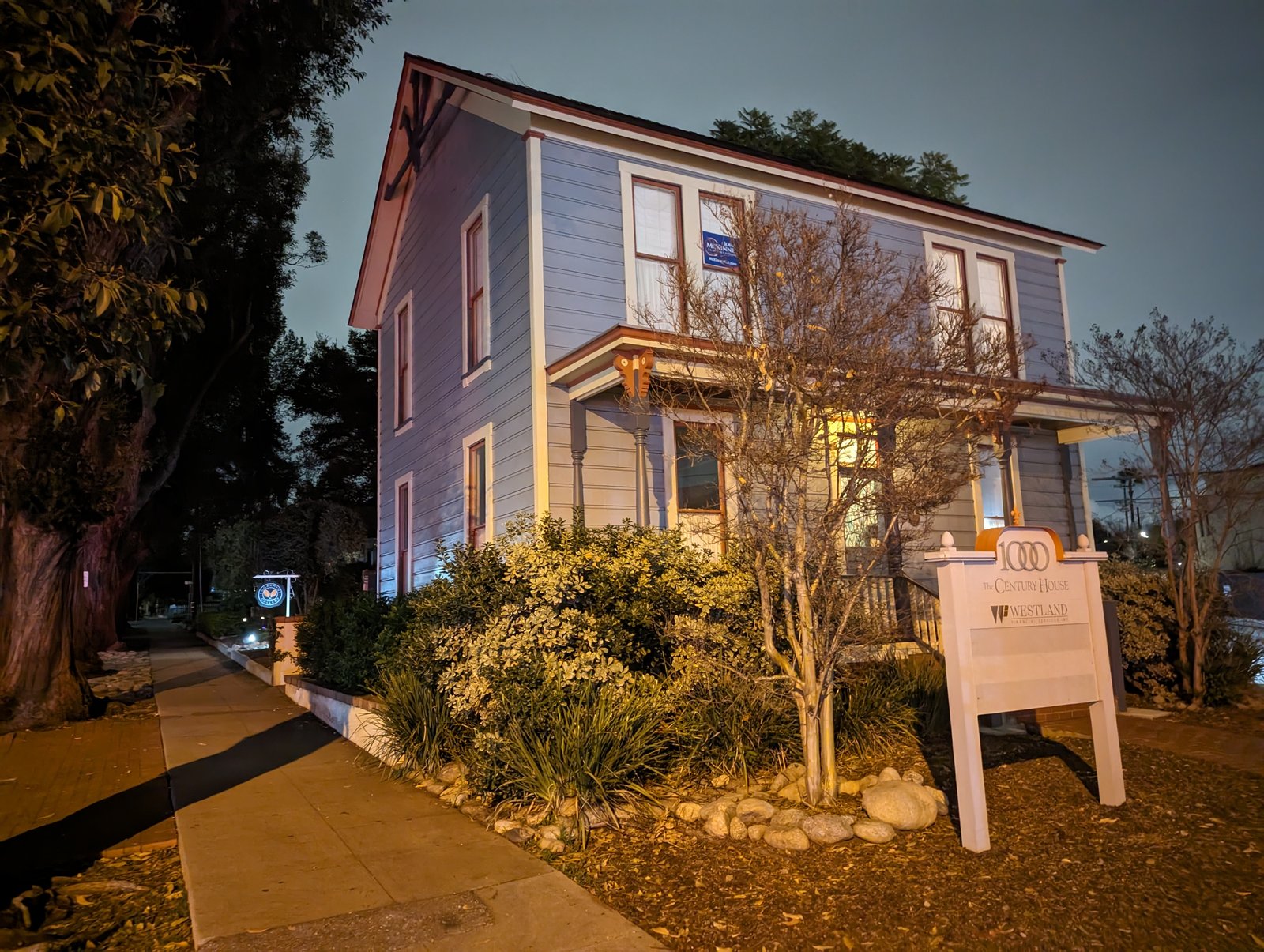 The Century House in South Pasadena, associated with the Myers house filming location from Halloween; real-world location context, not a game screenshot