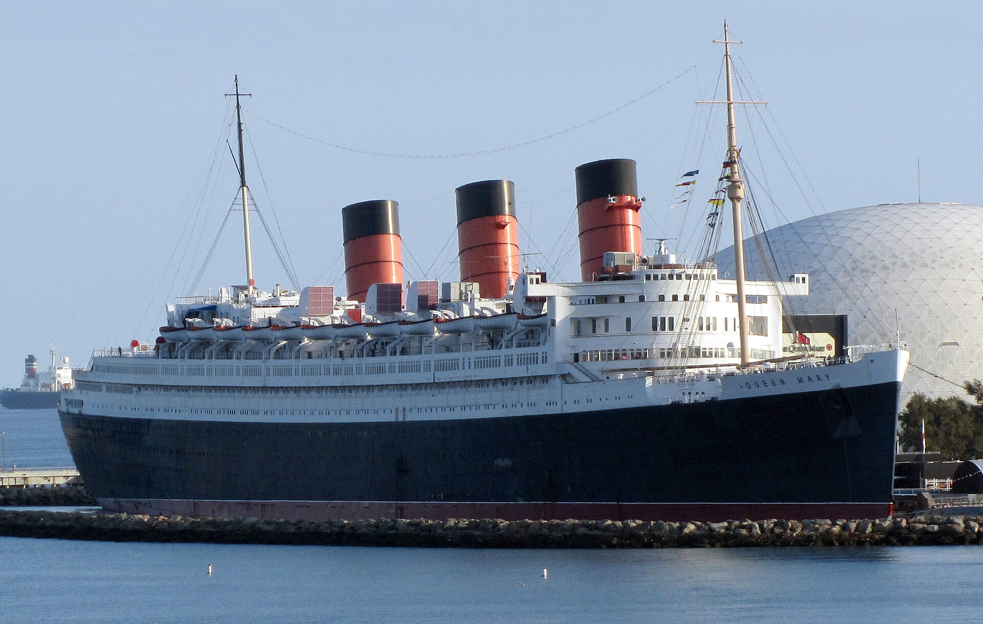 RMS Queen Mary moored at Long Beach, California